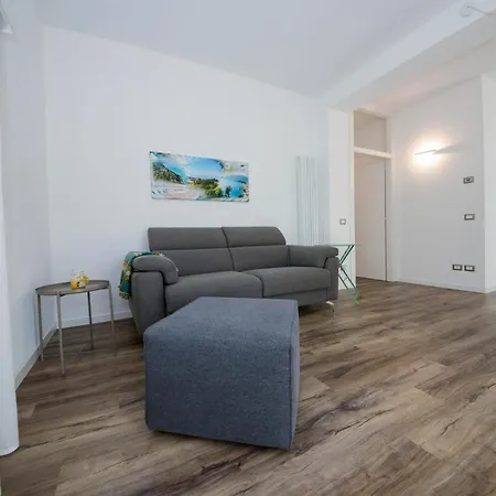 Domus Relax דירה גארדה