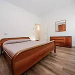 Domus Relax Lägenhet *